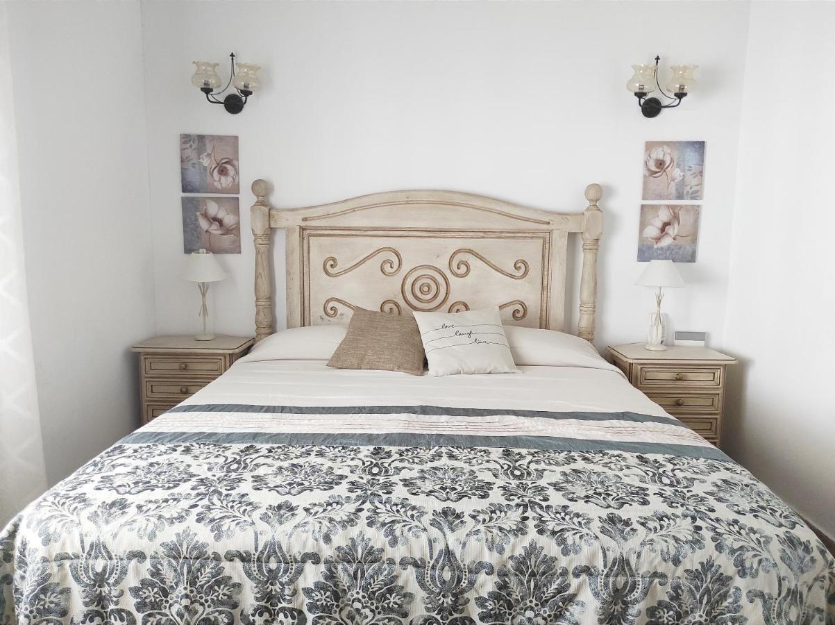 Cercado Del Medio, Chalet Con Piscina Privada 아데제 외부 사진