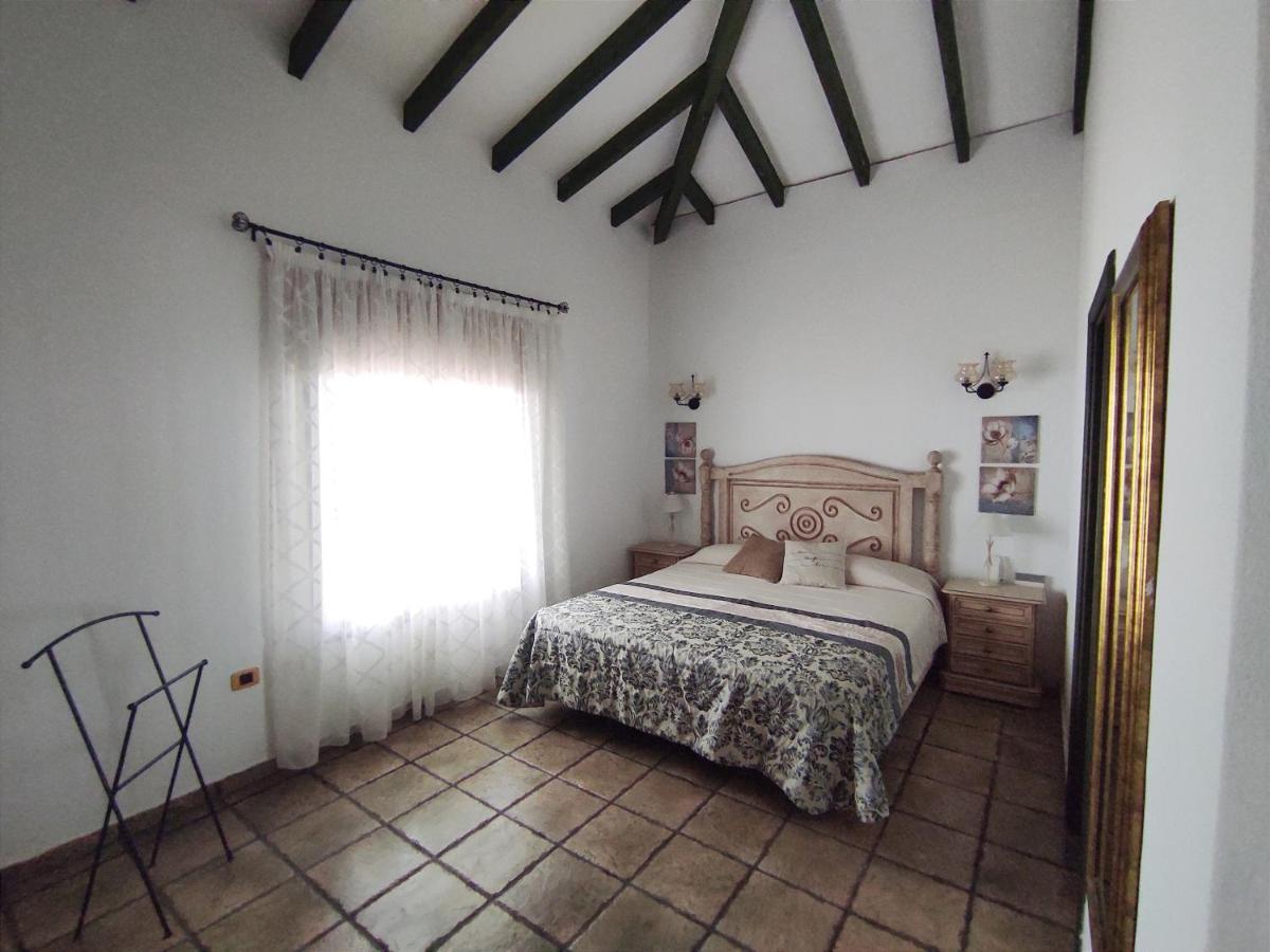 Cercado Del Medio, Chalet Con Piscina Privada 아데제 외부 사진
