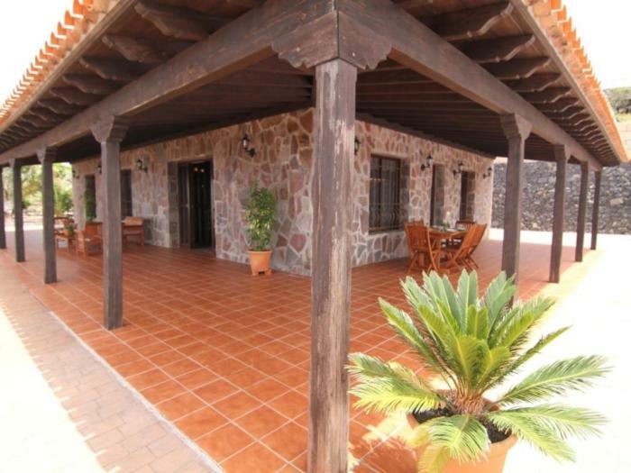 Cercado Del Medio, Chalet Con Piscina Privada 아데제 외부 사진